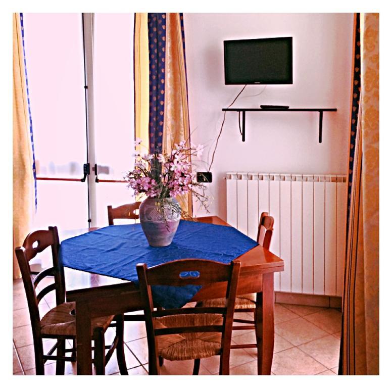 Locanda Da Marco Pignone Kültér fotó